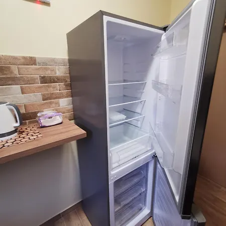 בית אירוח Serafi Cozy 2